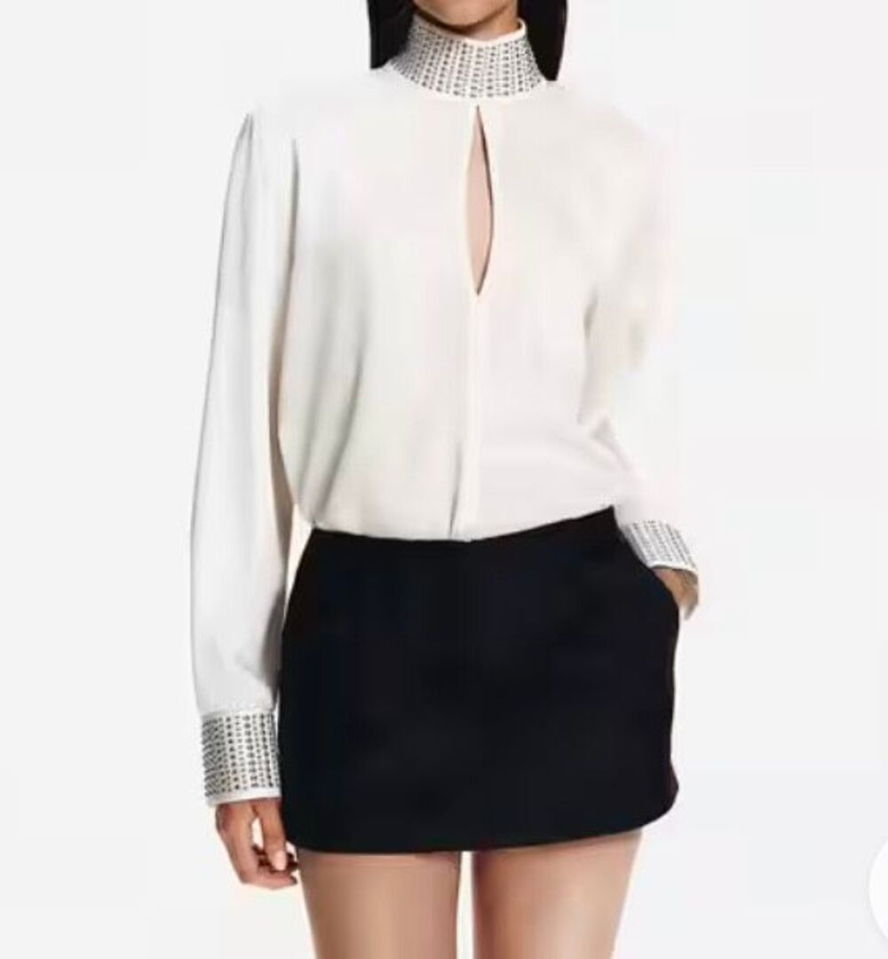 NWT H&M women’s silver stud detail, white crêpe twill blouse XL